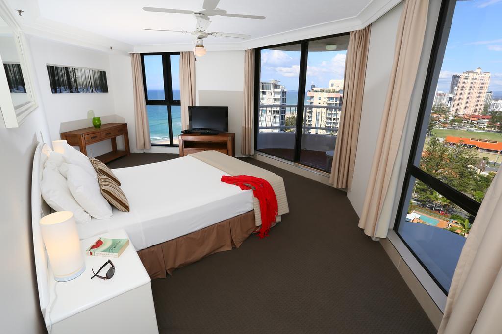 Biarritz Apartments Голд-Кост Экстерьер фото