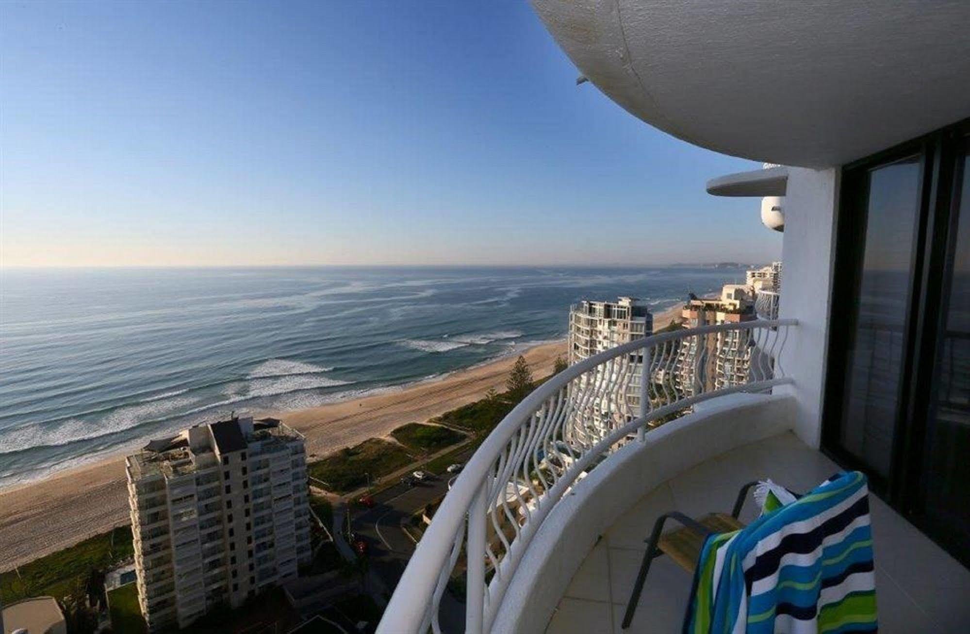 Biarritz Apartments Голд-Кост Экстерьер фото
