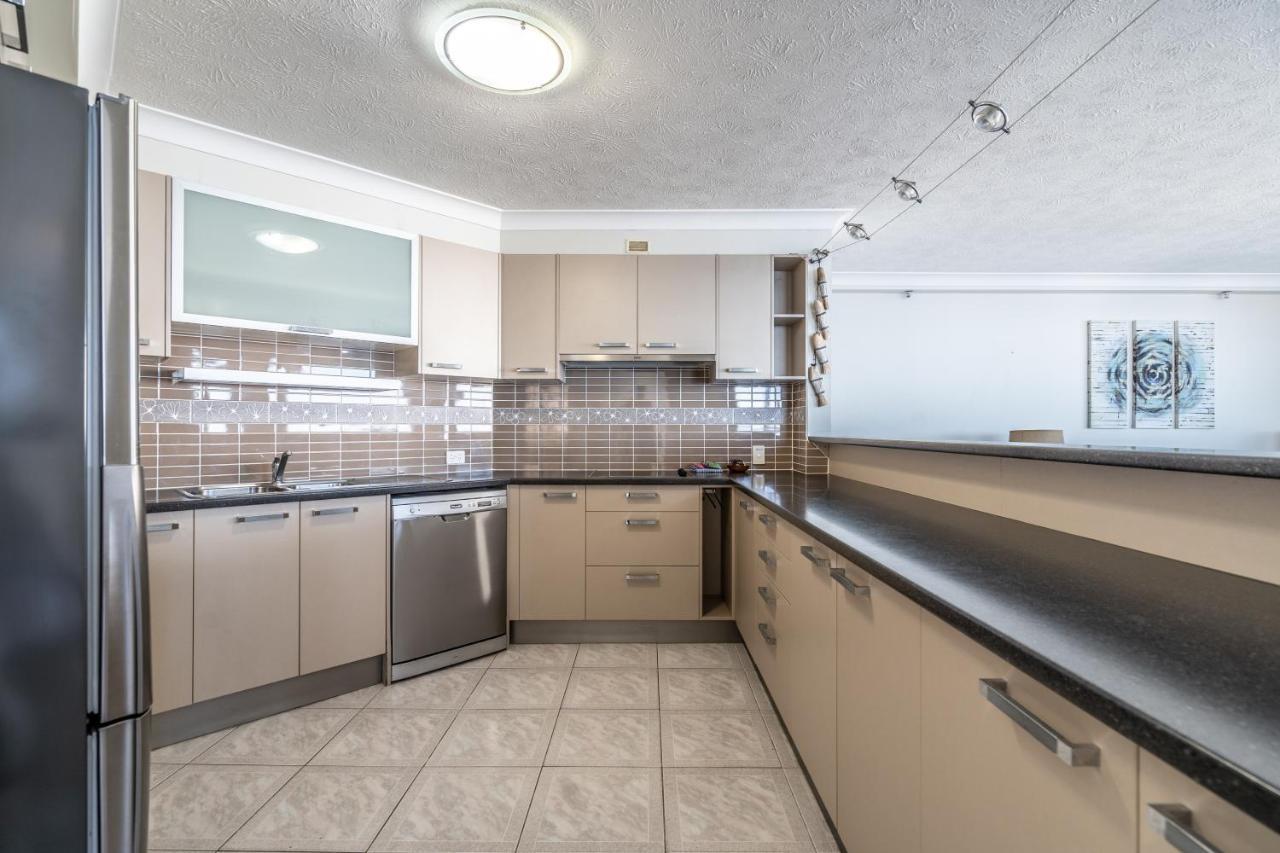 Biarritz Apartments Голд-Кост Экстерьер фото