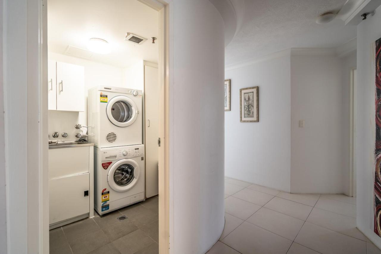 Biarritz Apartments Голд-Кост Экстерьер фото