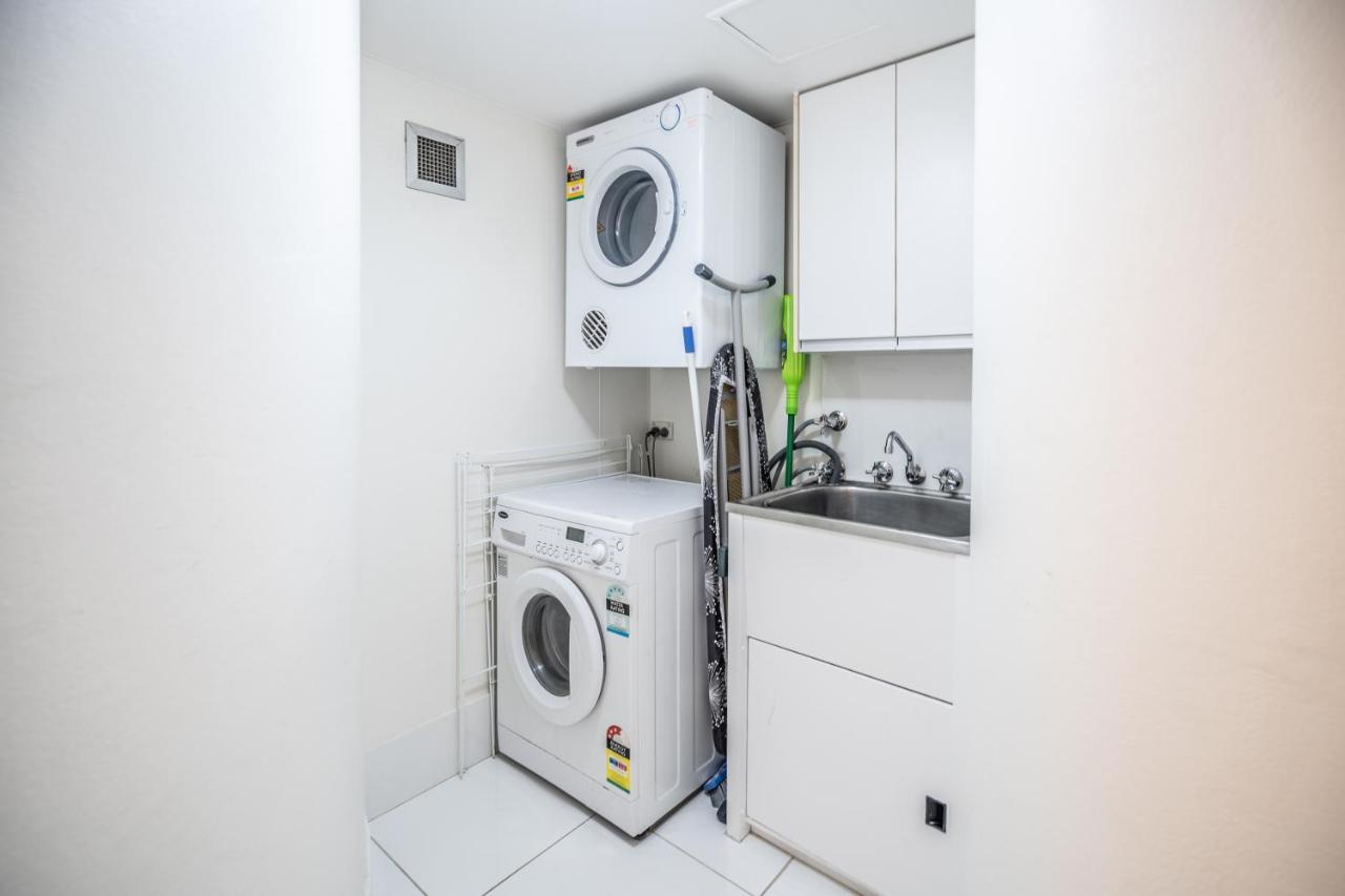 Biarritz Apartments Голд-Кост Экстерьер фото