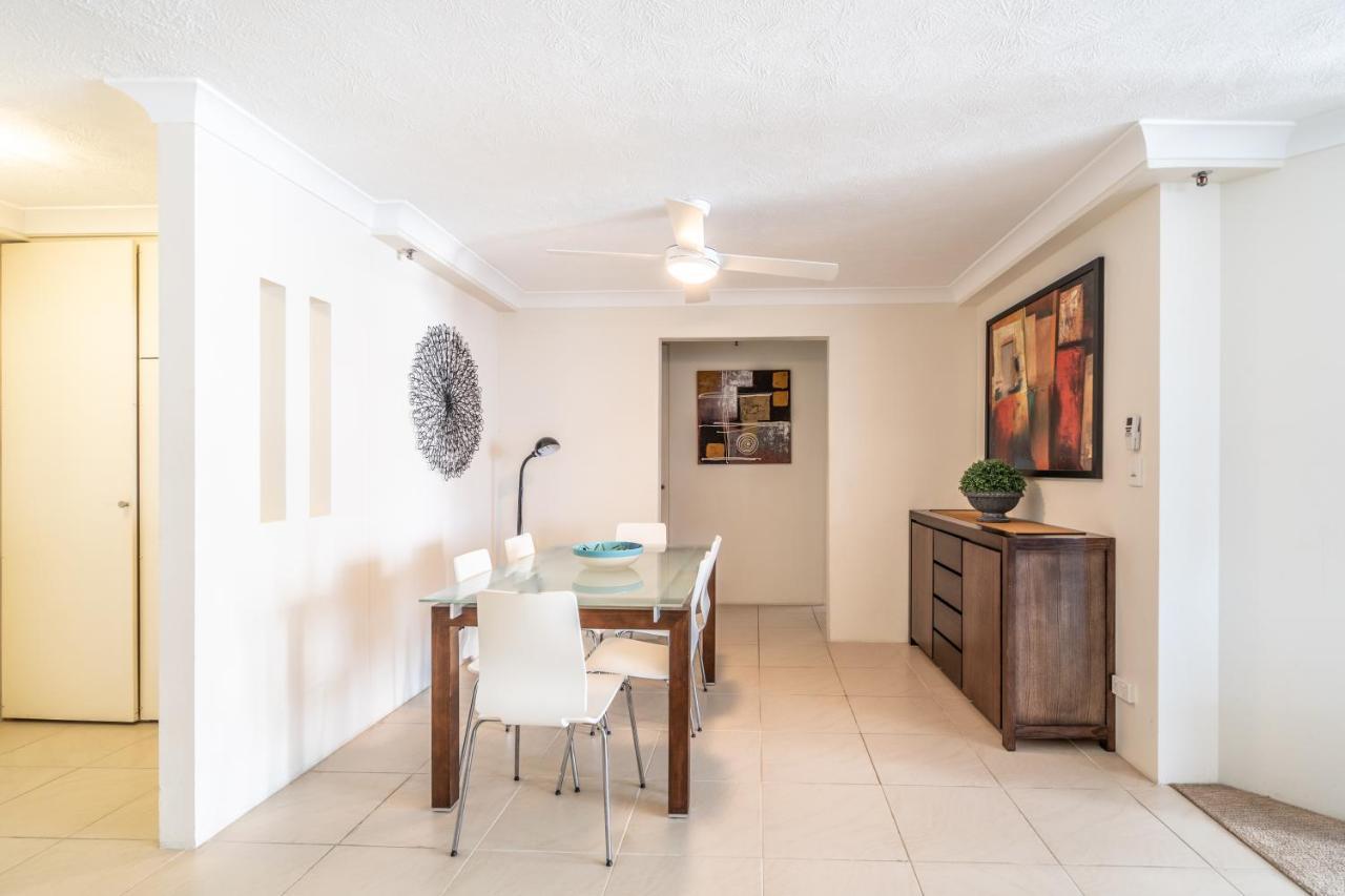 Biarritz Apartments Голд-Кост Экстерьер фото