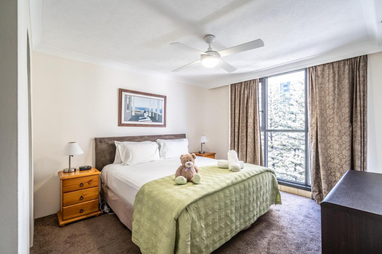 Biarritz Apartments Голд-Кост Экстерьер фото